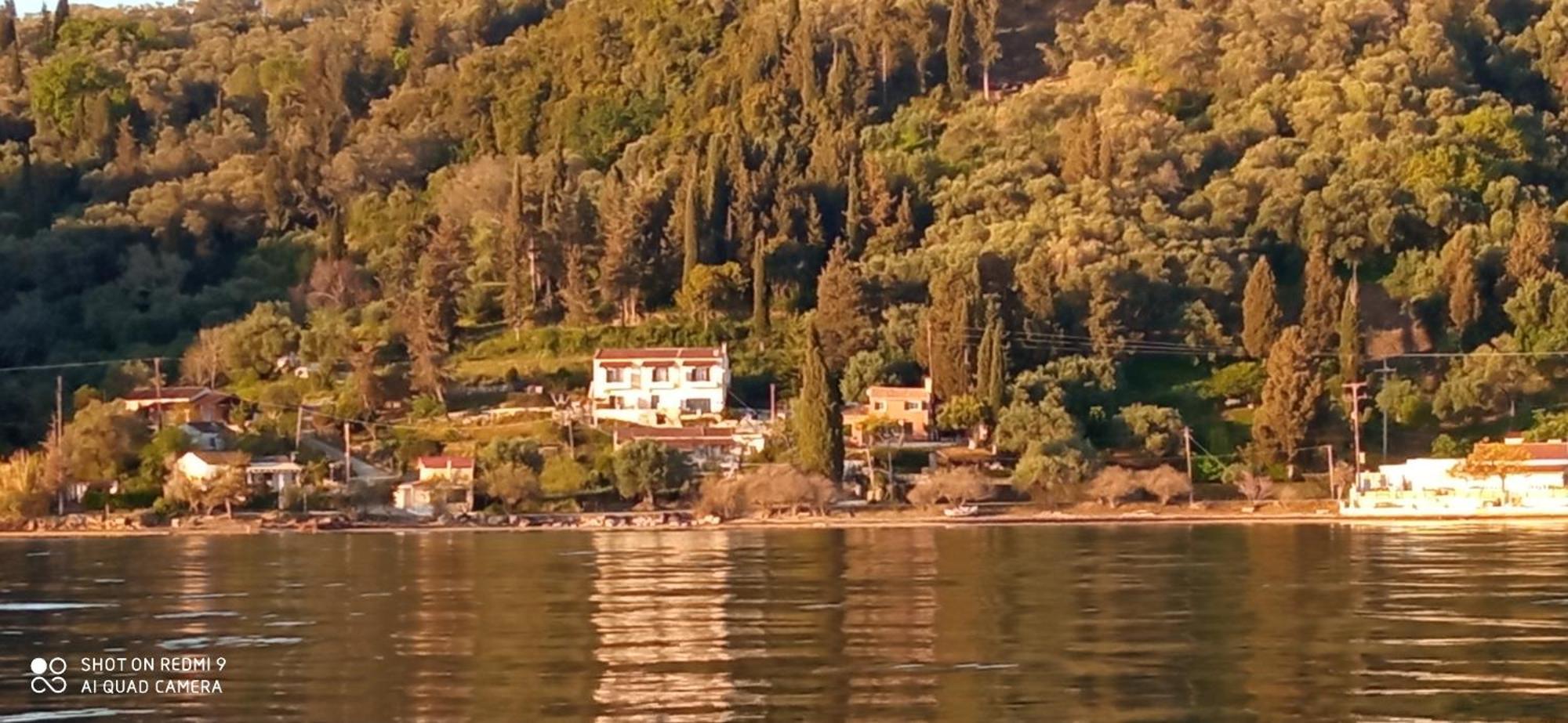 Aliki Studios * Mpoukaris